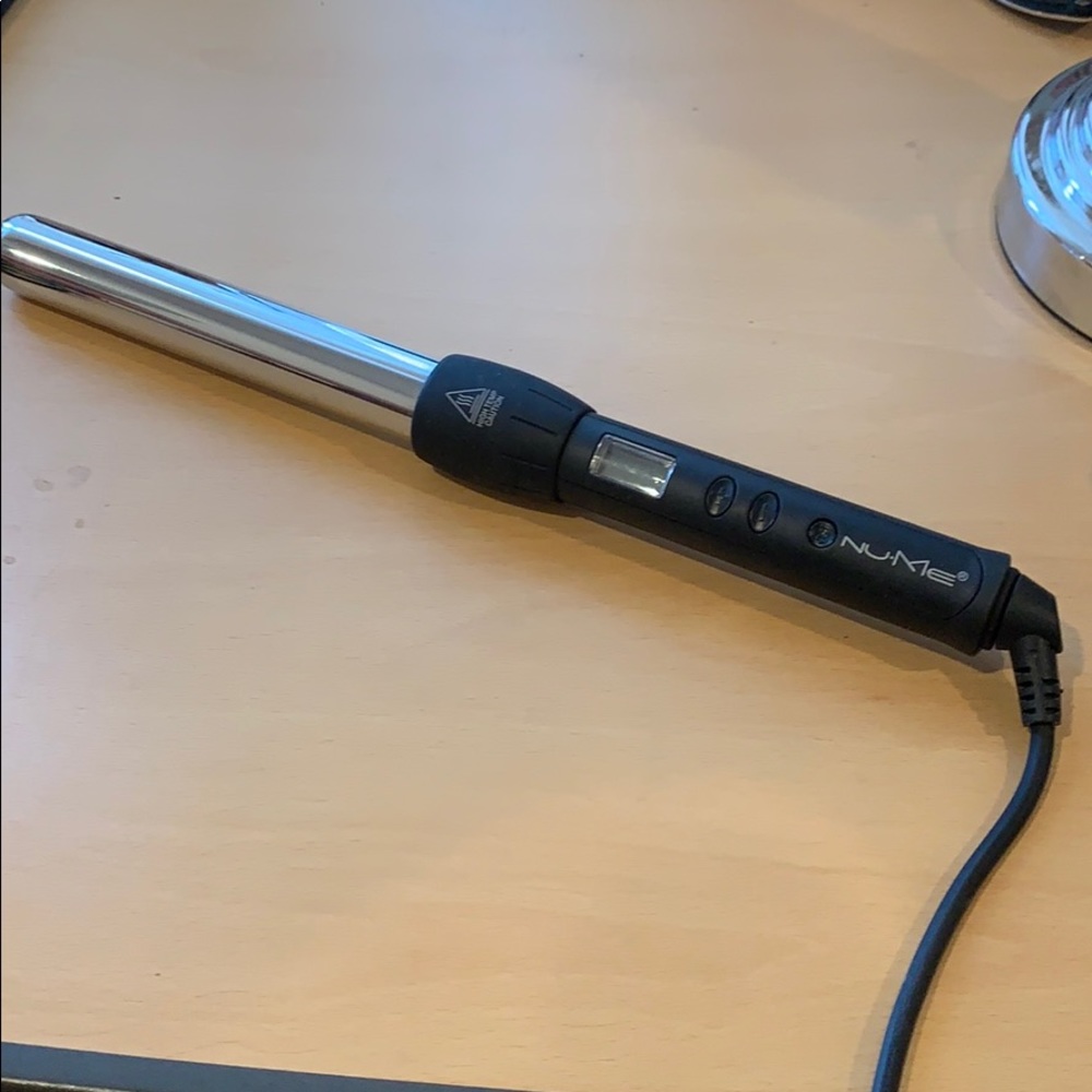 NuMe Curling Wand
